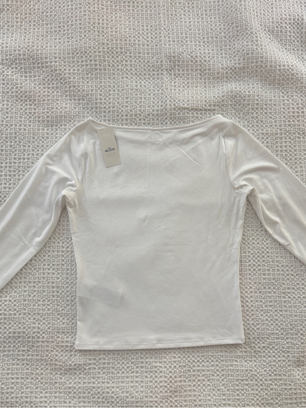 Hollister Women's Long Sleeve Boatneck Top - White - Picture 2 of 4